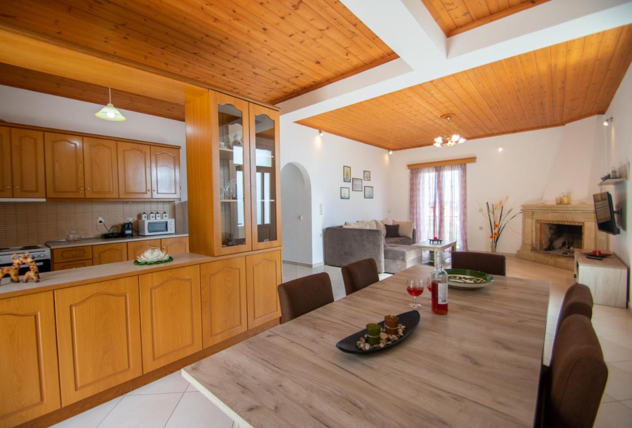 Family Private Homes & Sea View Lithakia  외부 사진