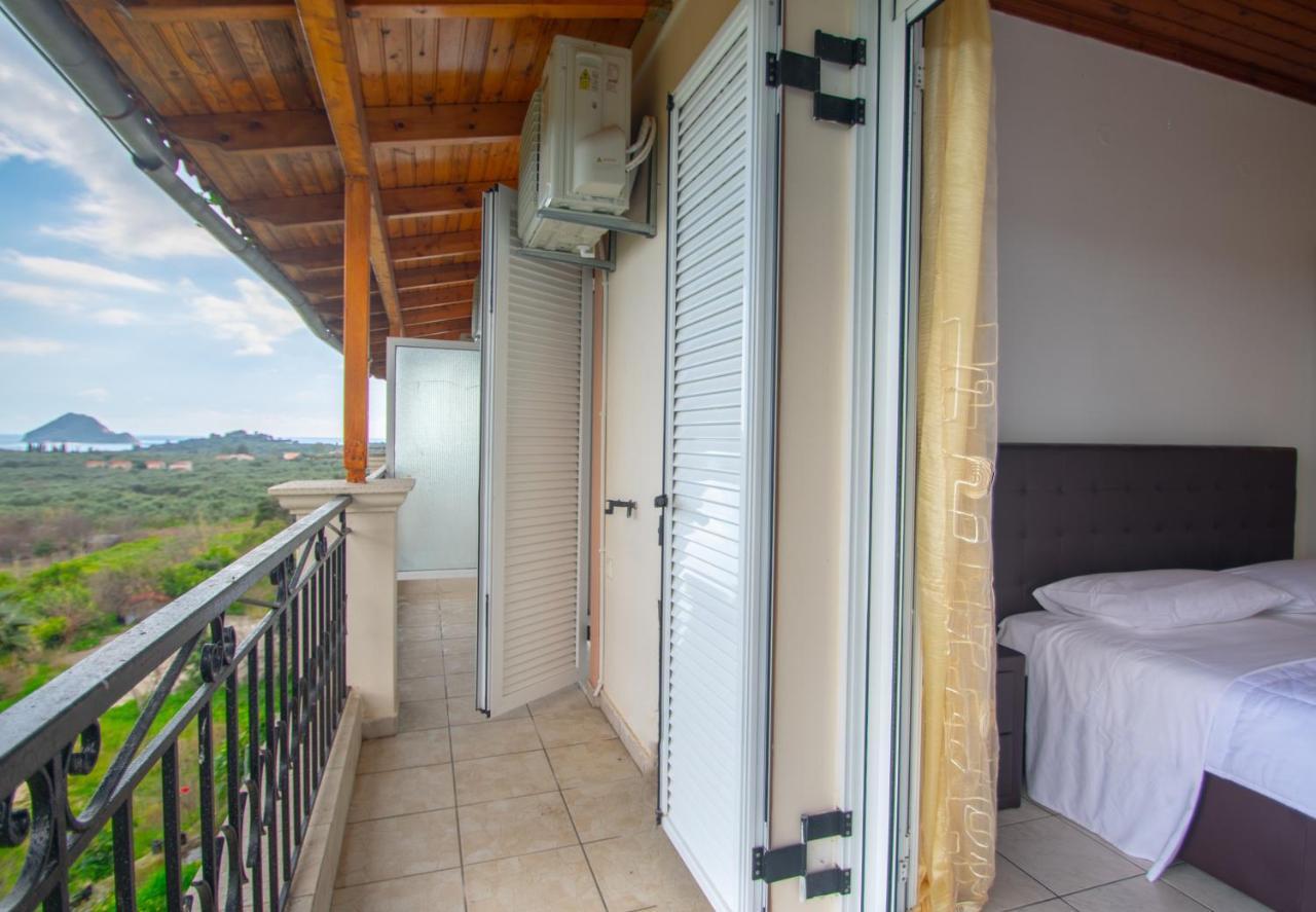 Family Private Homes & Sea View Lithakia  외부 사진
