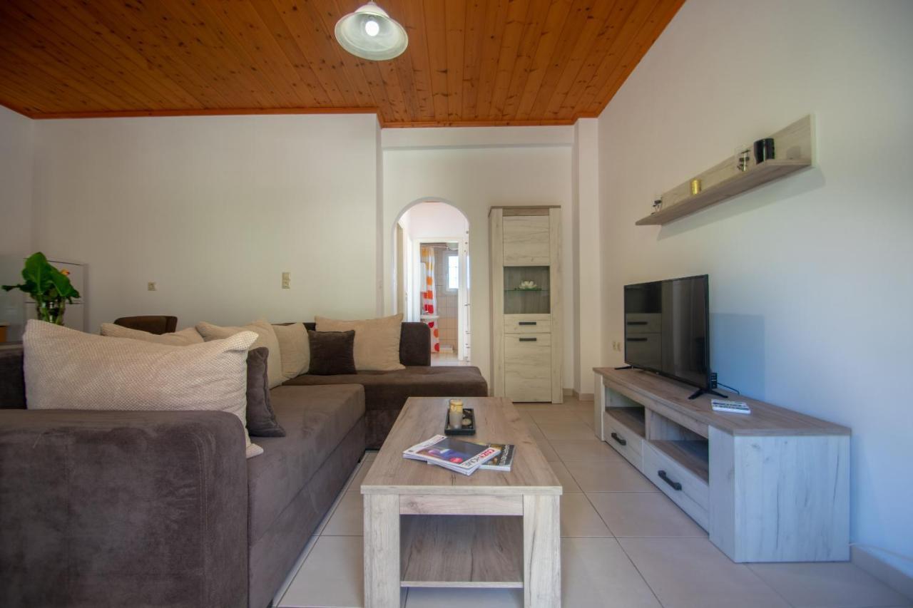 Family Private Homes & Sea View Lithakia  외부 사진