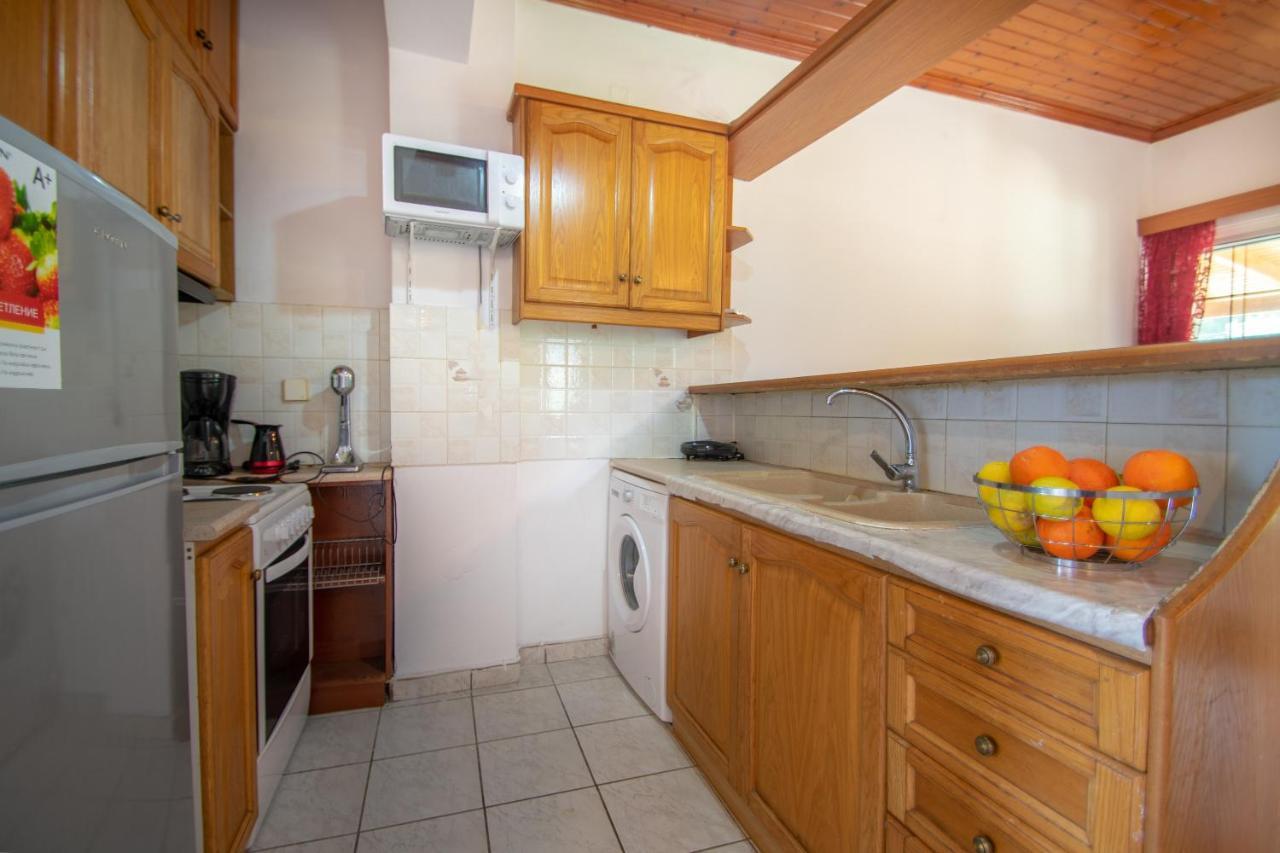 Family Private Homes & Sea View Lithakia  외부 사진