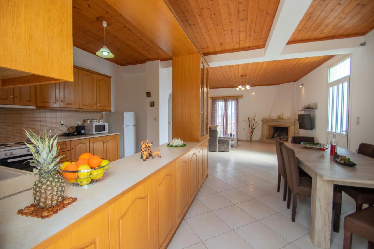 Family Private Homes & Sea View Lithakia  외부 사진