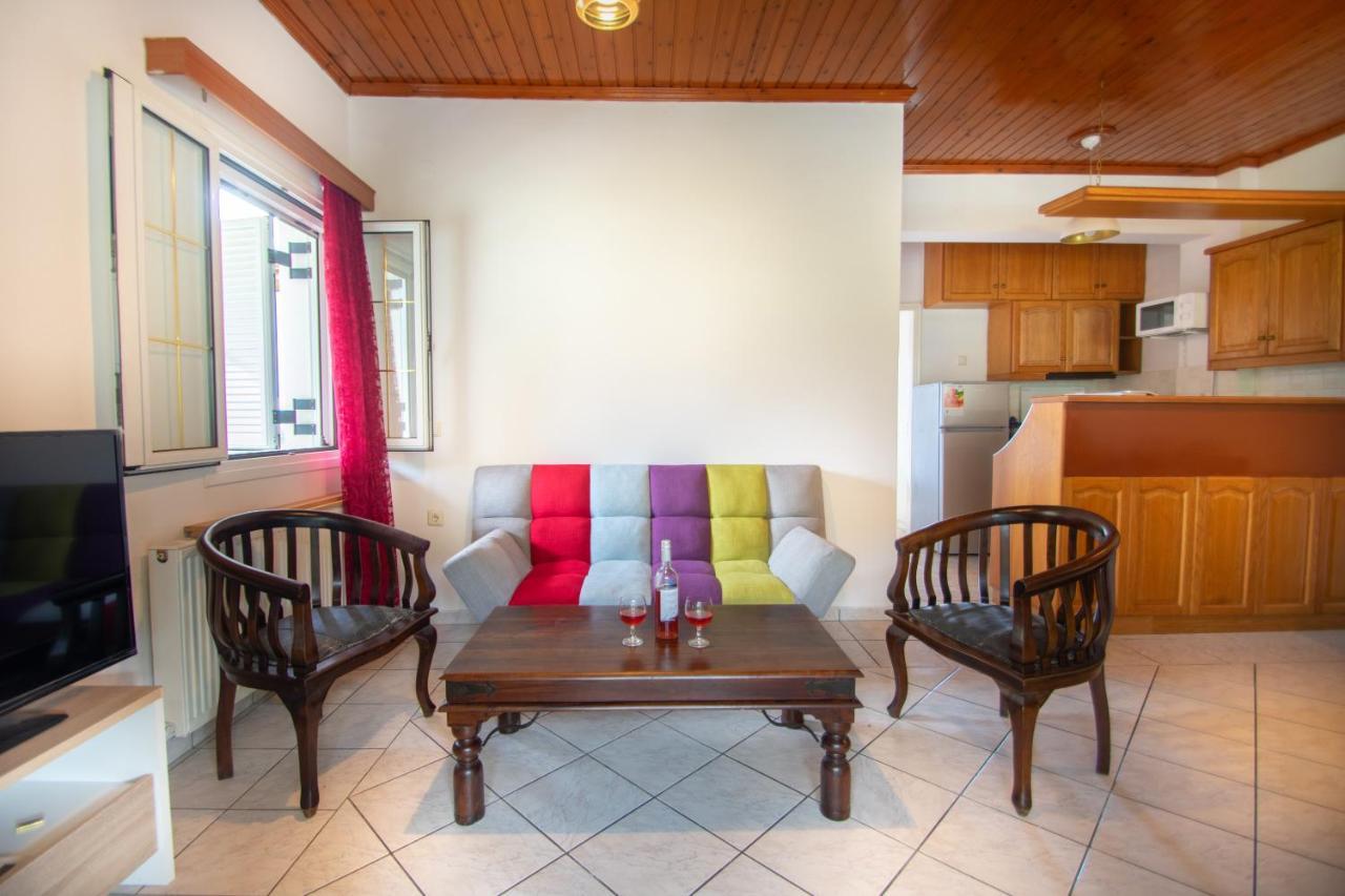 Family Private Homes & Sea View Lithakia  외부 사진