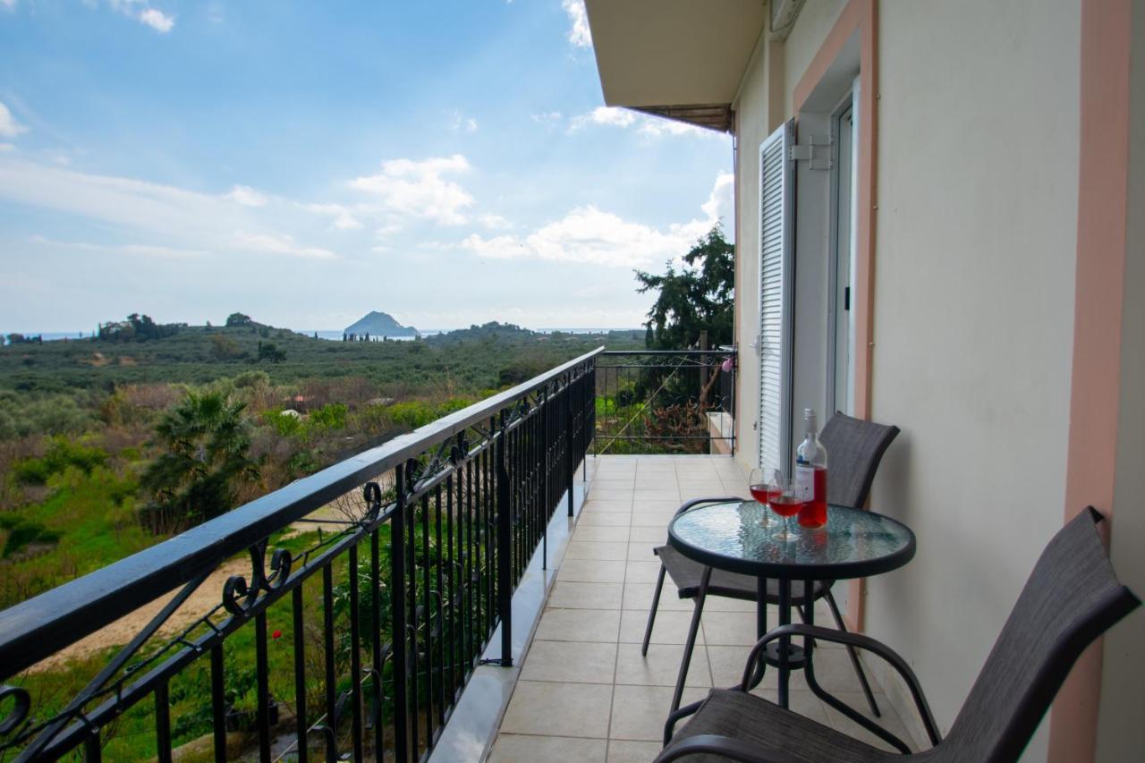 Family Private Homes & Sea View Lithakia  외부 사진