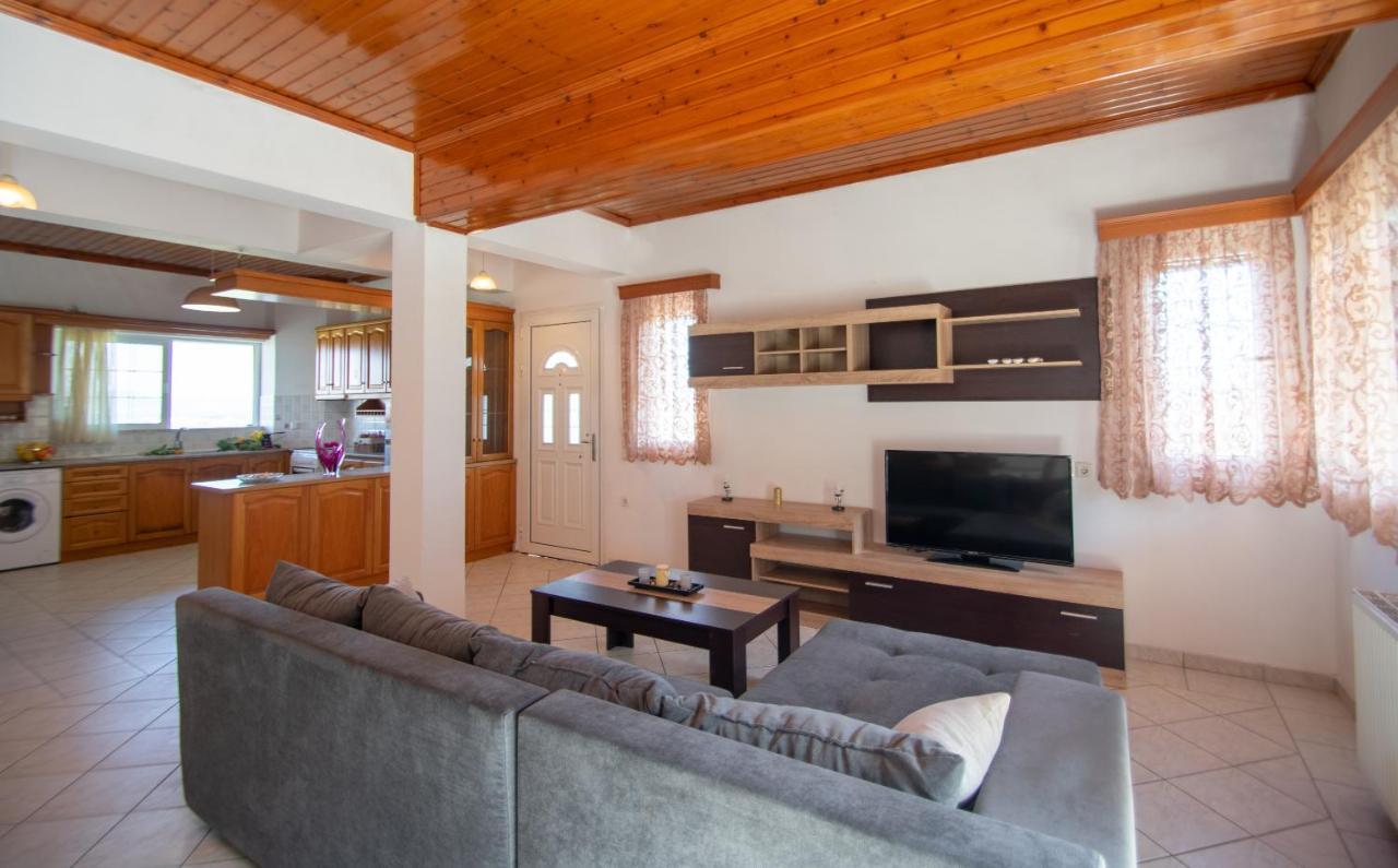 Family Private Homes & Sea View Lithakia  외부 사진