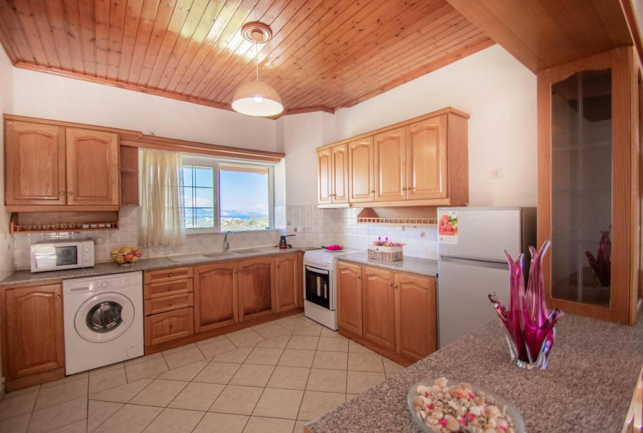 Family Private Homes & Sea View Lithakia  외부 사진