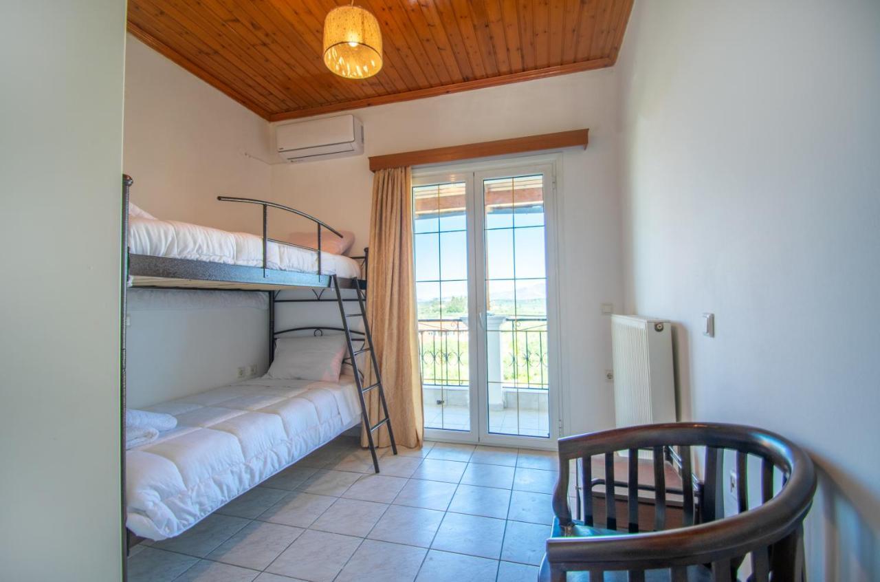 Family Private Homes & Sea View Lithakia  외부 사진