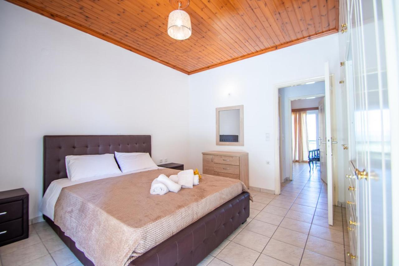 Family Private Homes & Sea View Lithakia  외부 사진
