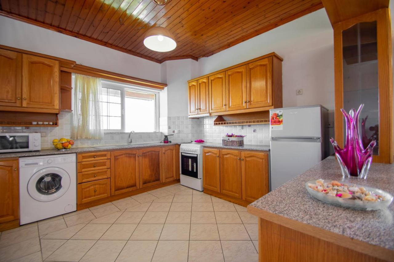 Family Private Homes & Sea View Lithakia  외부 사진