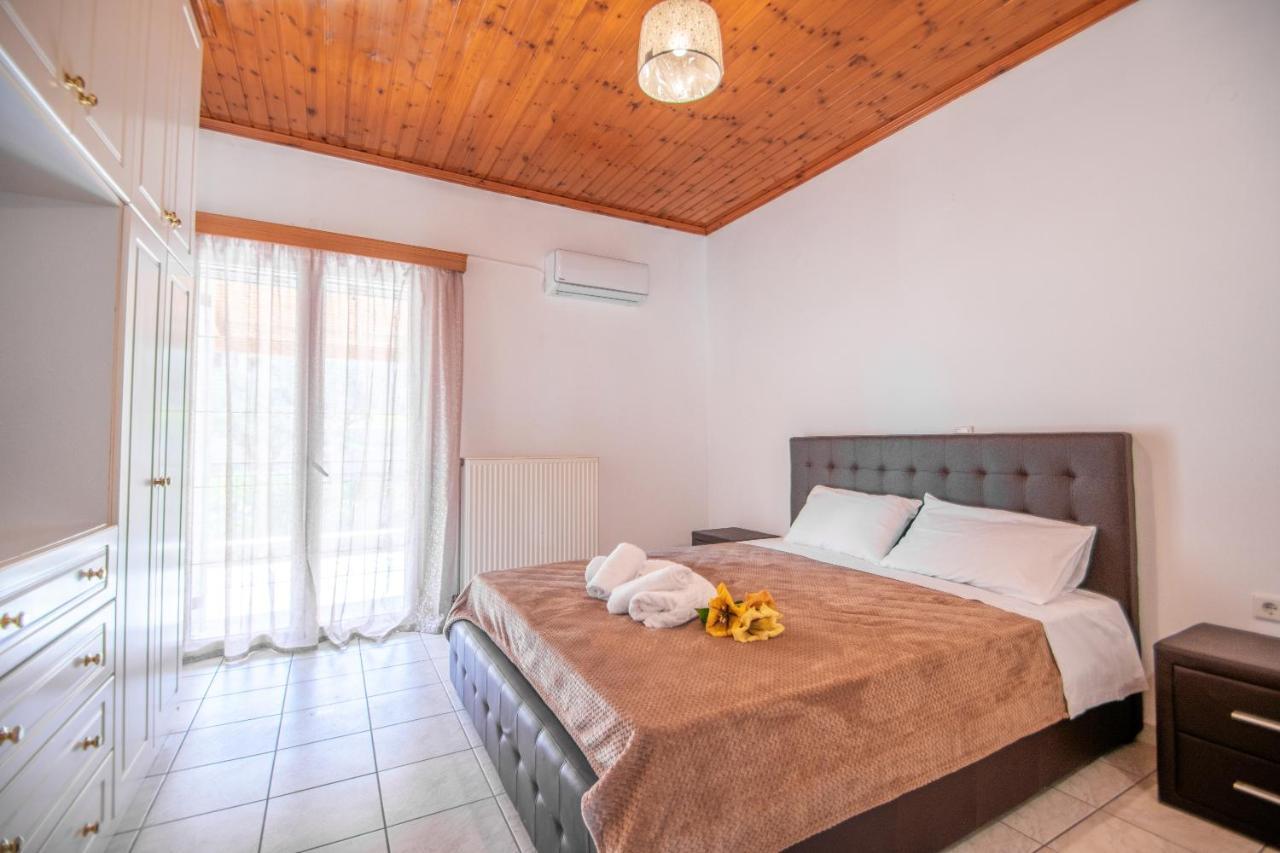 Family Private Homes & Sea View Lithakia  외부 사진